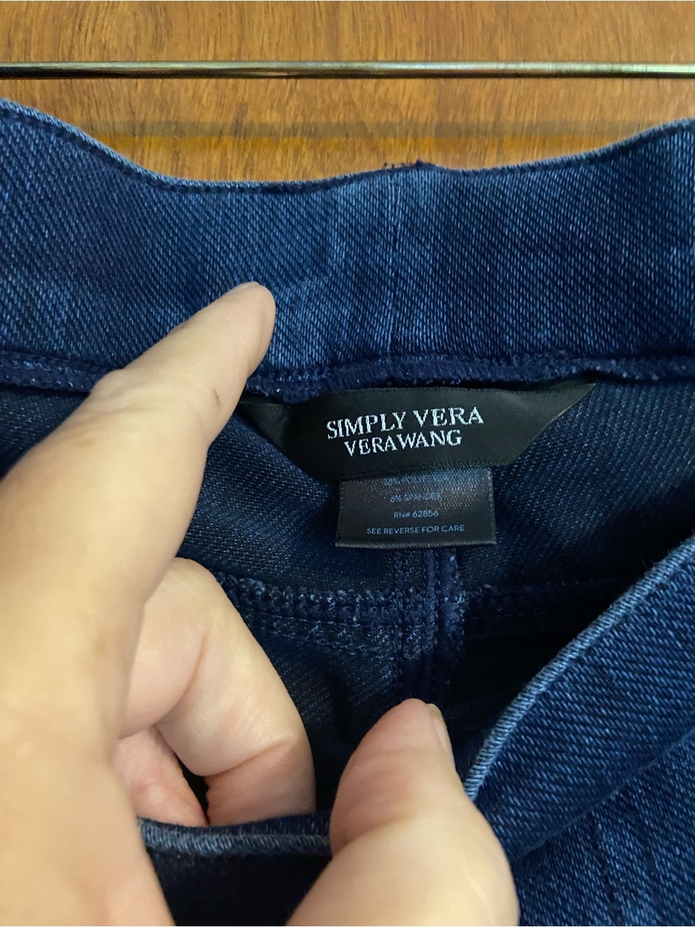 Simply Vera Vera Wang Blue Knit Jeggings - Picture 3 of 3